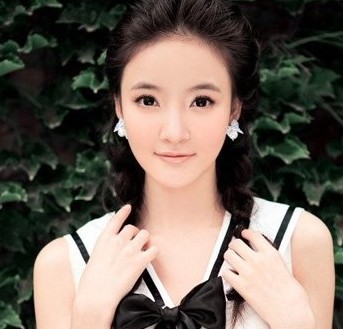 好看的无刘海马尾辫欣赏 清爽发型凸显百变魅力