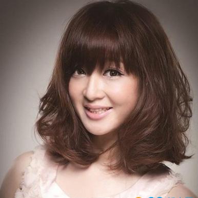 2013流行短发梨花头图片 让你轻松打造出可爱娃娃脸