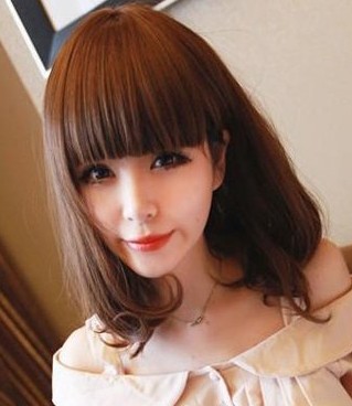 2013女生梨花烫发型图片推荐 超萌梨花头改变你的大饼脸