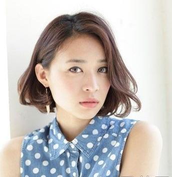 2013女生梨花烫发型图片推荐 超萌梨花头改变你的大饼脸