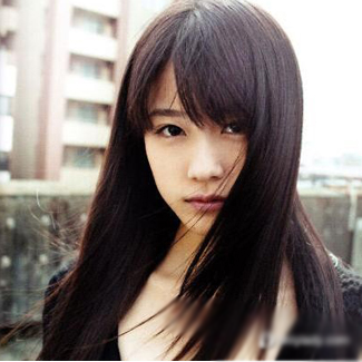 圆脸直发发型分享 清新邻家女孩做起来