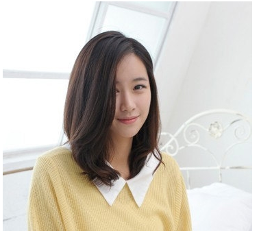 迷人中长发烫发发型图片 大脸MM福音完美塑造精致小脸