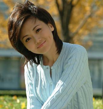 田字脸女生时尚发型示范 告诉你田字脸适合什么发型