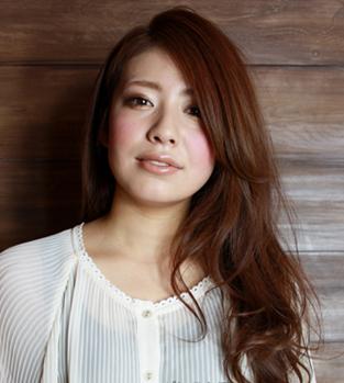 2014日系中长发烫发图片 轻松打造出完美鹅蛋脸