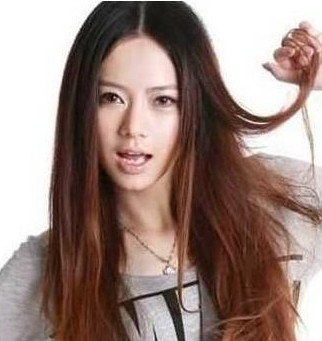 萌系中短发直发发型图片 超萌甜美发型推荐